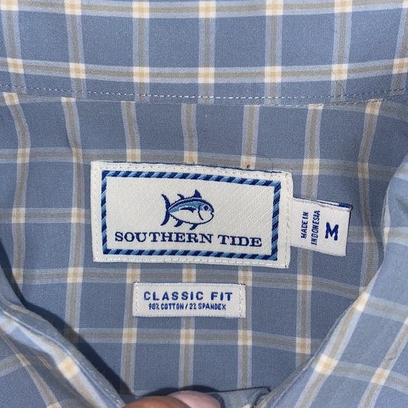 Southern Tide Men’s Button Down - Picture 2 of 3